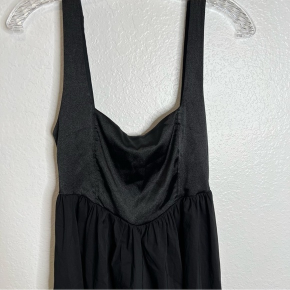 Zara Dress Women Small Black Satin Top Fit & Flared Mini Sleeveless Square B26 - Picture 4 of 11